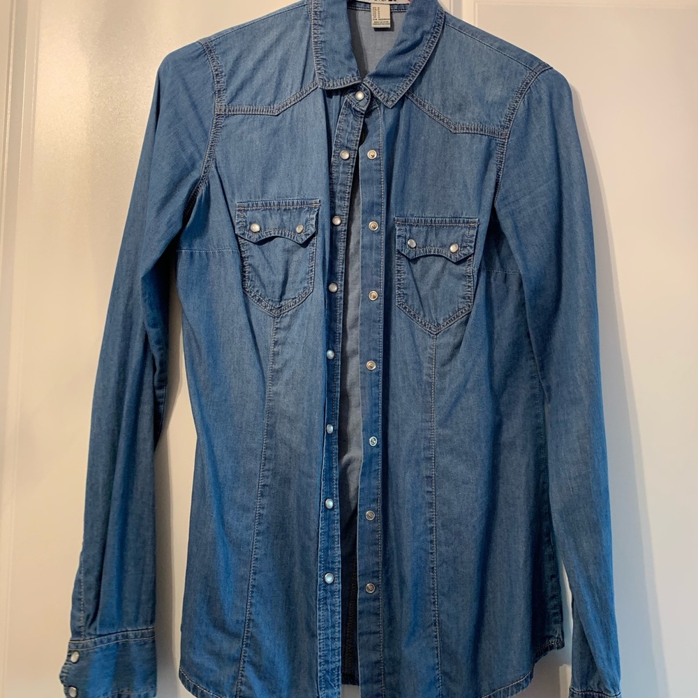 Western Style Denim Button Up